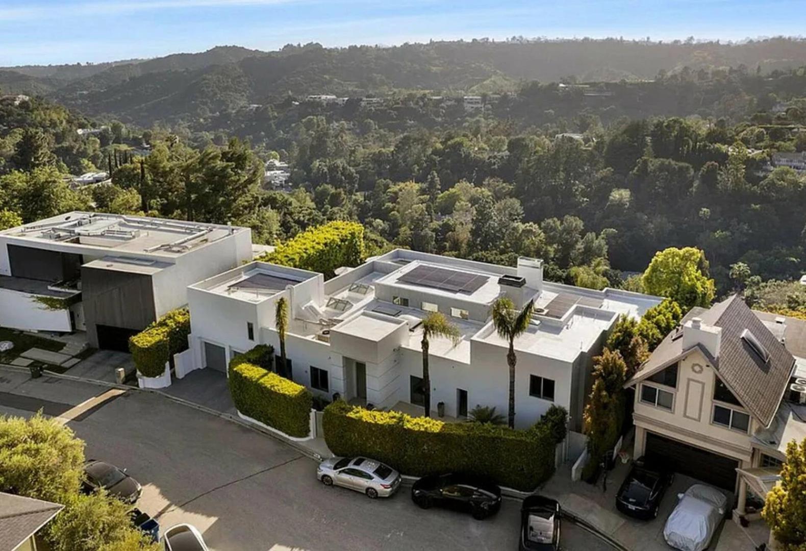 Pristine Paradise With Scenic Views Villa Beverly Hills Exterior photo