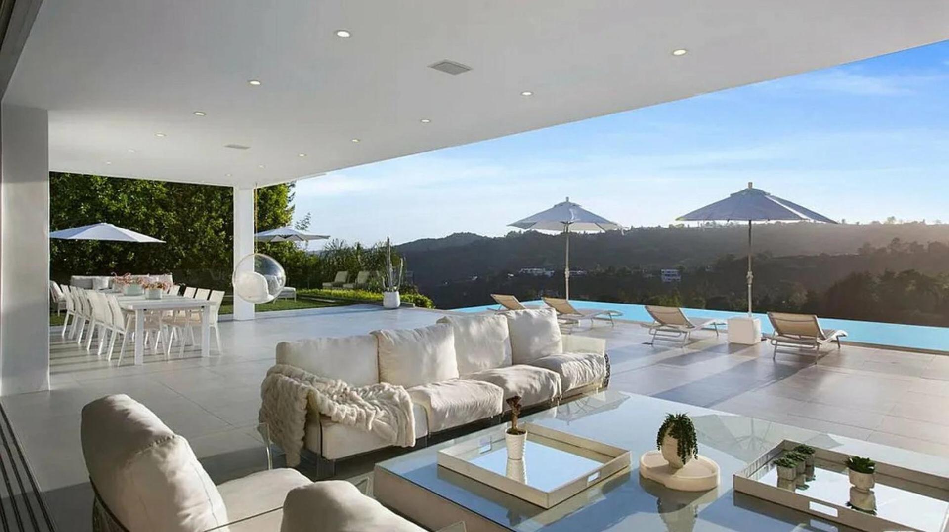 Pristine Paradise With Scenic Views Villa Beverly Hills Exterior photo