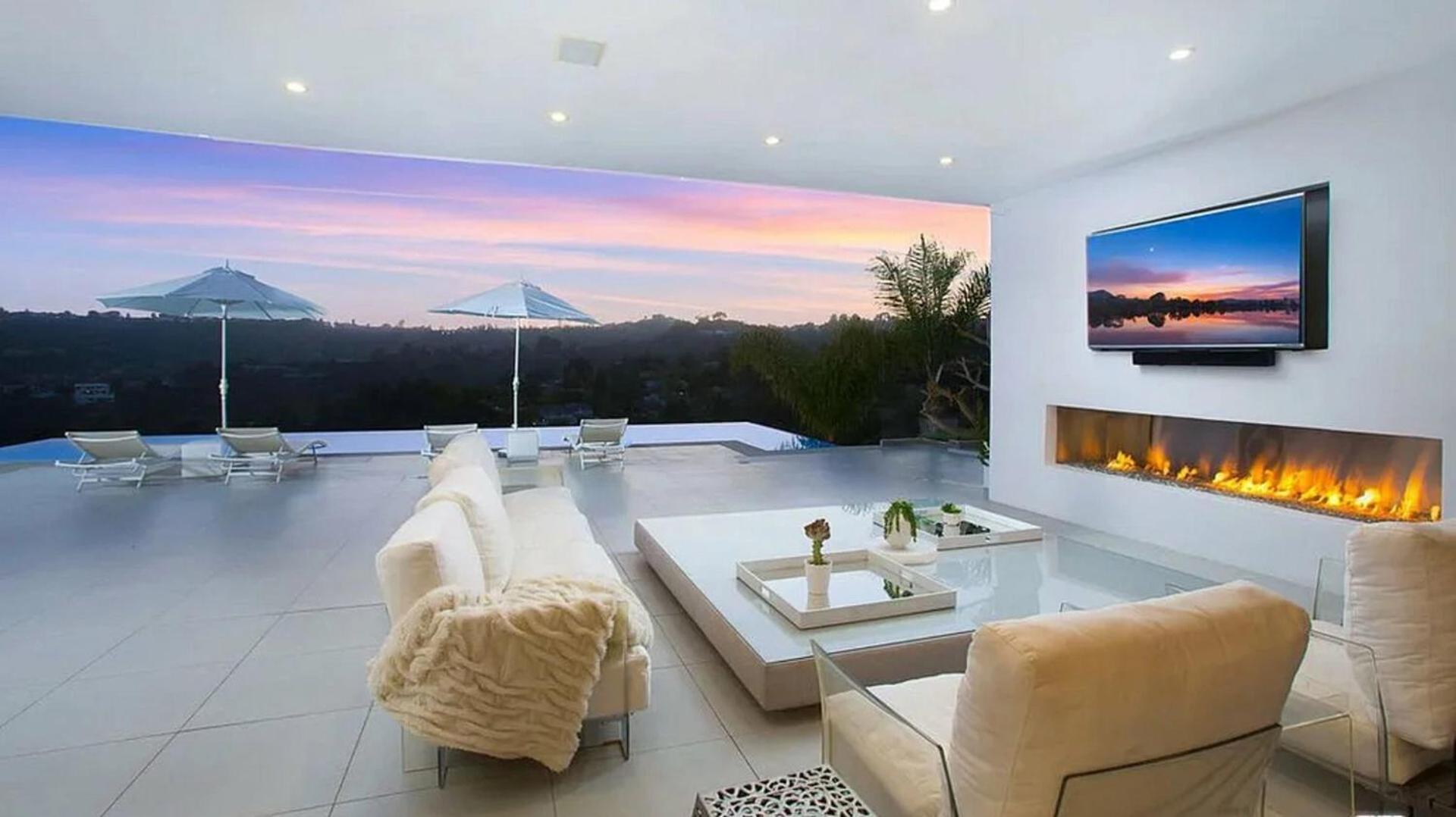 Pristine Paradise With Scenic Views Villa Beverly Hills Exterior photo