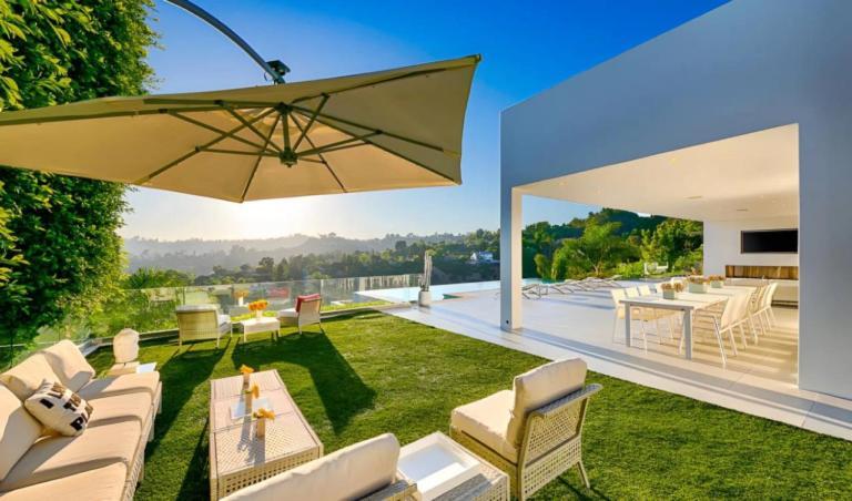 Pristine Paradise With Scenic Views Villa Beverly Hills Exterior photo