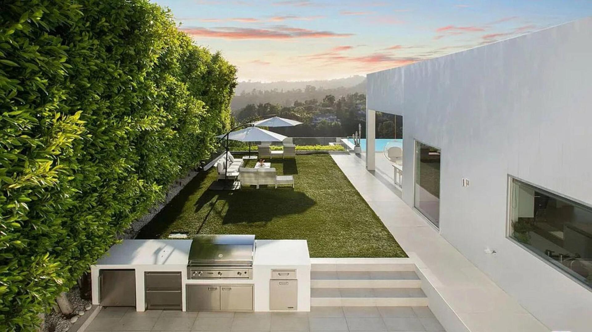 Pristine Paradise With Scenic Views Villa Beverly Hills Exterior photo