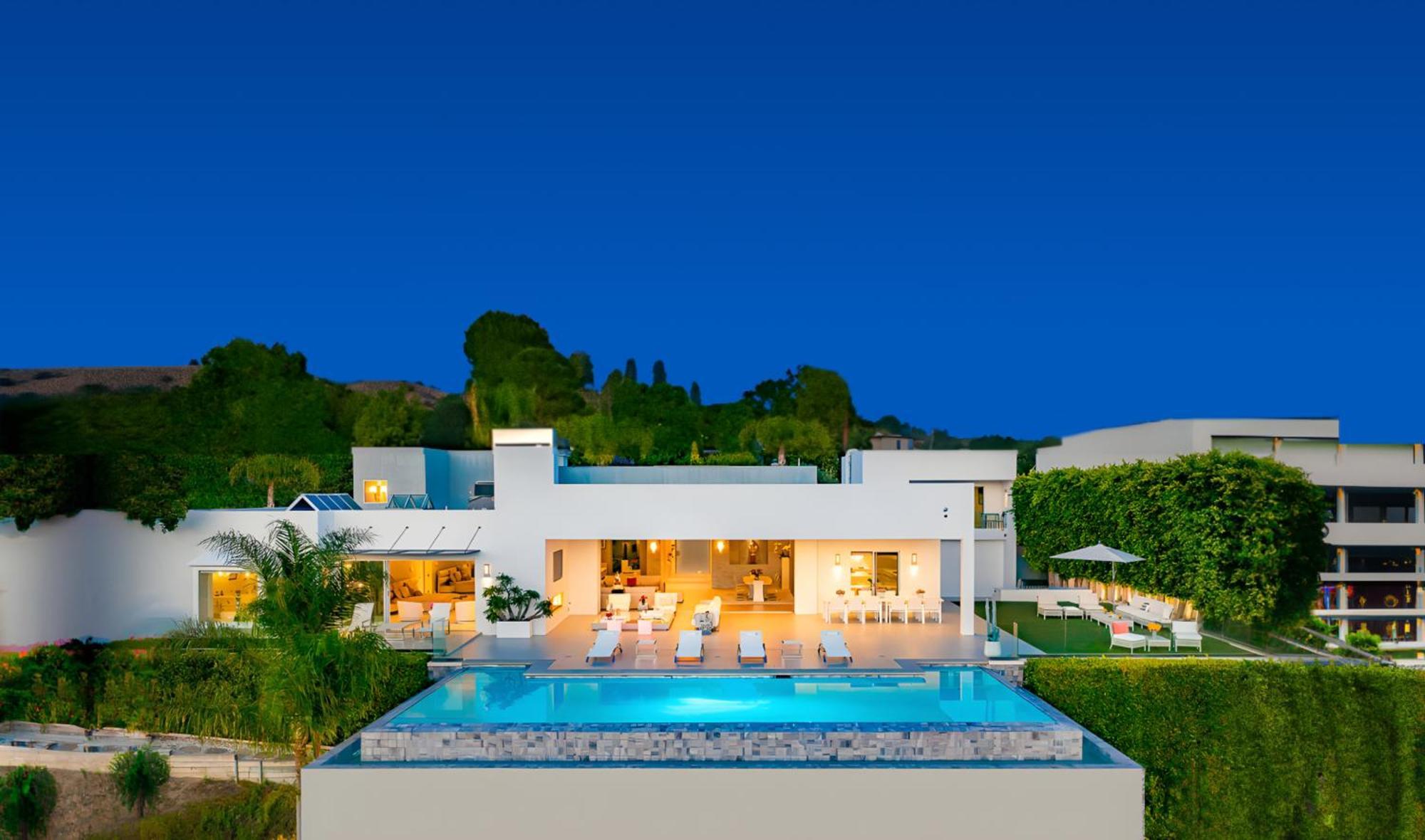 Pristine Paradise With Scenic Views Villa Beverly Hills Exterior photo